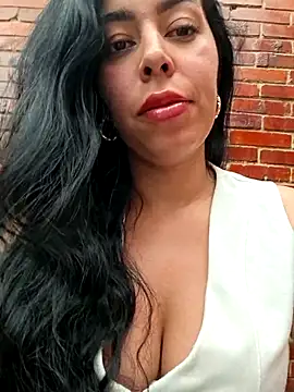 Snapshot of Emily_Wane chatting on 14, 7, 2026 Emily Wane online show from 14, 7, 2026
