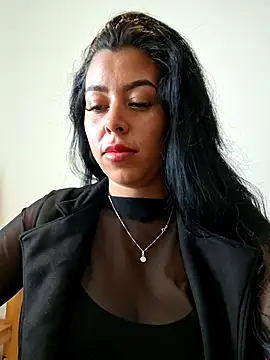 Snapshot of Emily_Wane chatting on 7, 7, 2026 Emily Wane online show from 7, 7, 2026