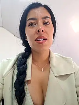 Emily Wane online show from 14, 5, 2026