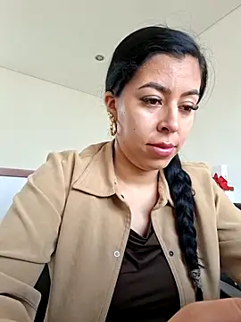 Snapshot of Emily_Wane chatting on 28, 6, 2026 Emily Wane online show from 28, 6, 2026