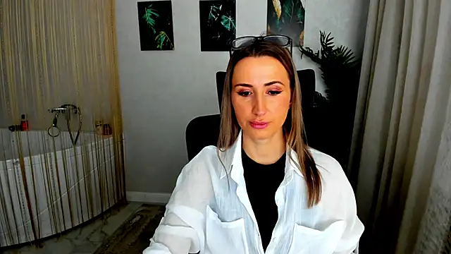 PassionGlow online show from 28, 11, 2025