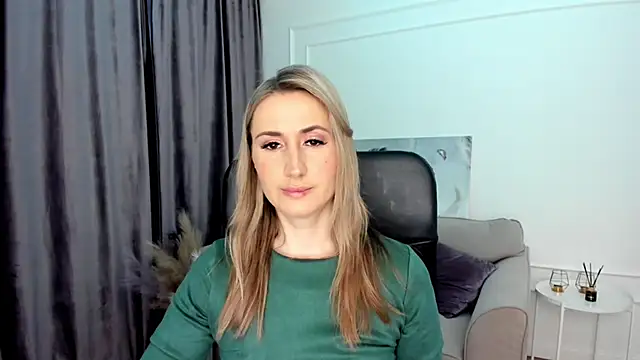 PassionGlow online show from 26, 2, 2025