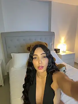 Snapshot of annyfosterr chatting on 13, 4, 2026 annyfosterr online show from 13, 4, 2026