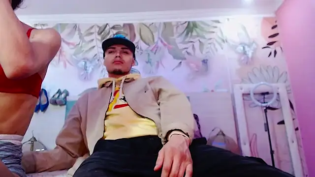 lobahugecockts online show from 25, 12, 2024