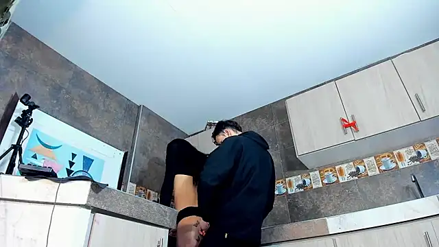 lobahugecockts online show from 15, 3, 2025