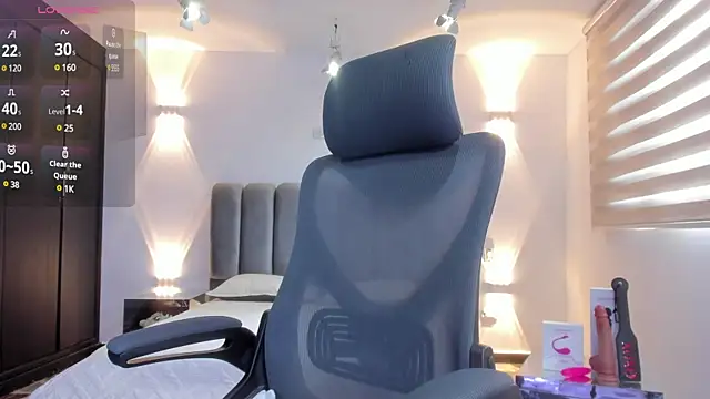 AnaRuiz online show from 4, 3, 2025