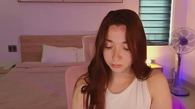 YasmineWest online show from 22, 3, 2026