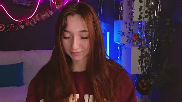 YasmineWest online show from 29, 10, 2025