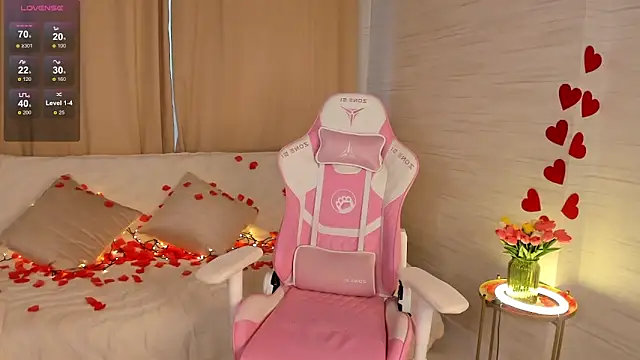 AnnikaAllison online show from 29, 3, 2026