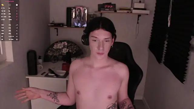 carthylovvve online show from 30, 1, 2025