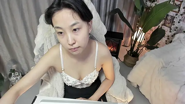 Minami 686 online show from 22, 2, 2025