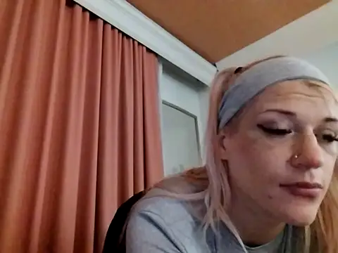 SexxxiLexiiii online show from 20, 2, 2026