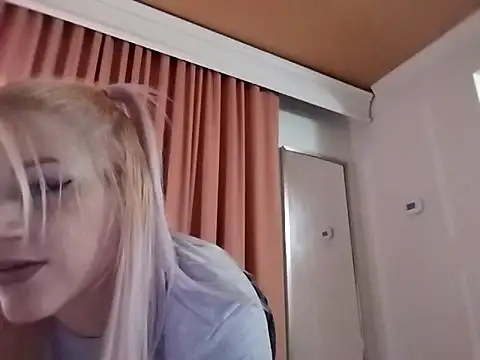 SexxxiLexiiii online show from 6, 2, 2026