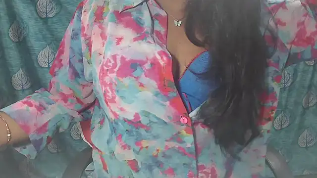 Sophia your online show from 16, 12, 2025