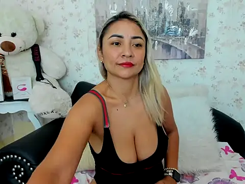 milf bigass  online show from 7, 3, 2026