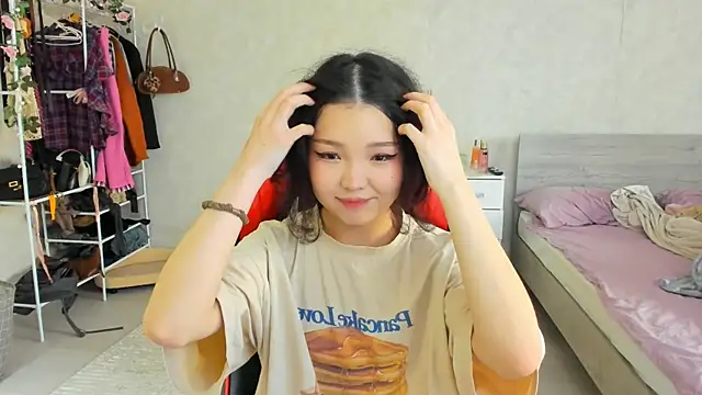 Snapshot of wastforu chatting on 13, 11, 2025 wastforu online show from 13, 11, 2025