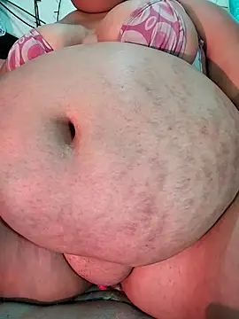 Snapshot of samy_belly32 chatting on 24, 4, 2026 samy belly32 online show from 24, 4, 2026