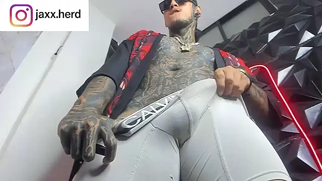 Snapshot of JAXXXONHERD chatting on 26, 9, 2025 JAXXXONHERD online show from 26, 9, 2025