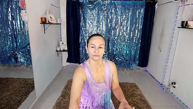 lollita 23  online show from 24, 3, 2026