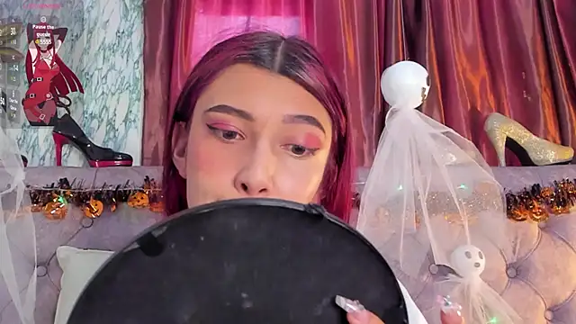  Scarlett 01 online show from 17, 10, 2025