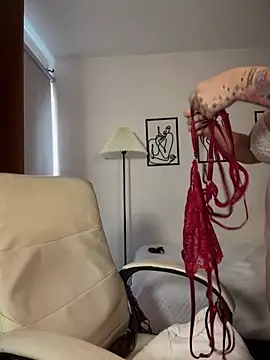 horny roomiess online show from 14, 2, 2026