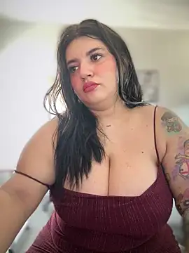 horny roomiess online show from 4, 2, 2026