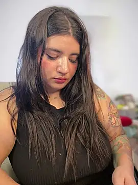 horny roomiess online show from 29, 4, 2026