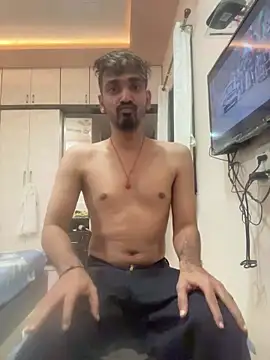 hornyguy271192 online show from 9, 1, 2026