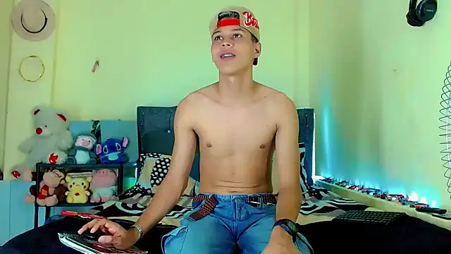 Liamscott  online show from 20, 4, 2026