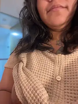 Snapshot of JulianaCastillo chatting on 27, 5, 2026 JulianaCastillo online show from 27, 5, 2026