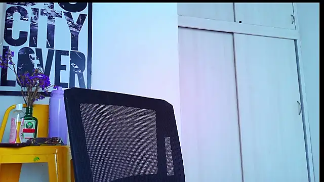 purple em69 online show from 27, 2, 2026