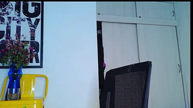 purple em69 online show from 12, 4, 2026