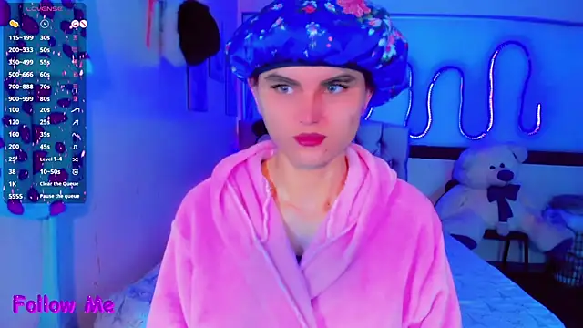 Jessica smith 1 online show from 7, 4, 2026