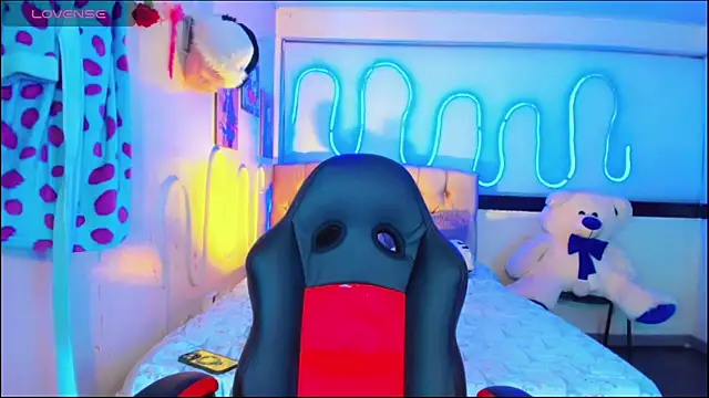 Jessica smith 1 online show from 7, 2, 2026