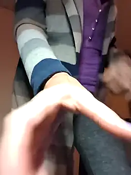 renegade vyxxen online show from 3, 2, 2026