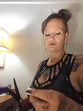 renegade vyxxen online show from 31, 3, 2026