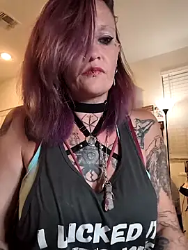 renegade vyxxen online show from 5, 3, 2026