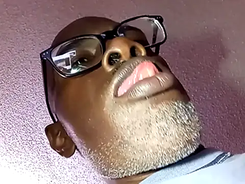 Snapshot of Blkstylion chatting on 2, 12, 2025 Blkstylion online show from 2, 12, 2025