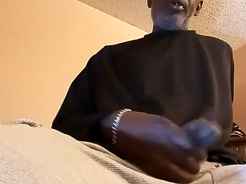 Snapshot of Blkstylion chatting on 19, 10, 2025 Blkstylion online show from 19, 10, 2025