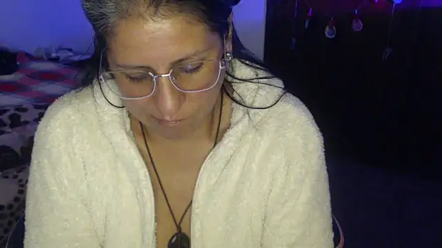 LucifernandaSw online show from 8, 4, 2026