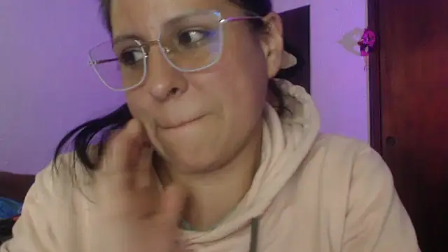 LucifernandaSw online show from 12, 2, 2026