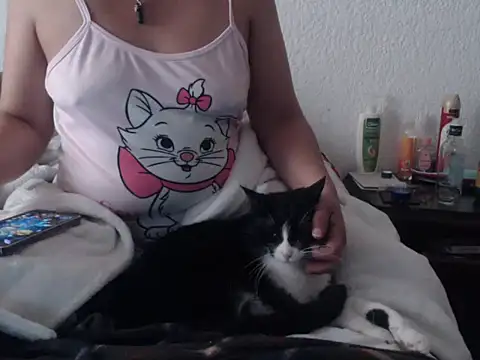 LucifernandaSw online show from 1, 2, 2026