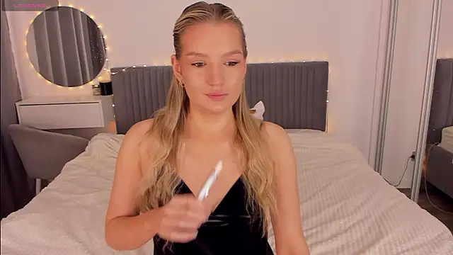 CassieRayss online show from 18, 3, 2026