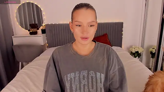 Snapshot of CassieRayss chatting on 28, 5, 2026 CassieRayss online show from 28, 5, 2026