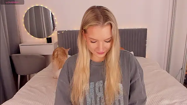 CassieRayss online show from 13, 3, 2026