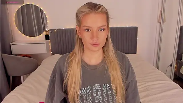 CassieRayss online show from 22, 2, 2026