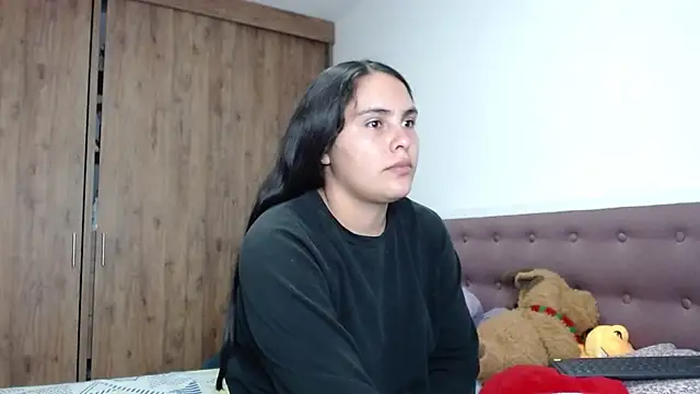 CleoAndAshley online show from 5, 3, 2025