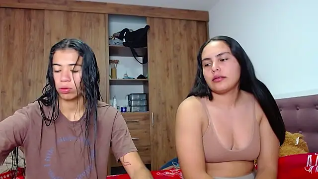 CleoAndAshley online show from 10, 3, 2025