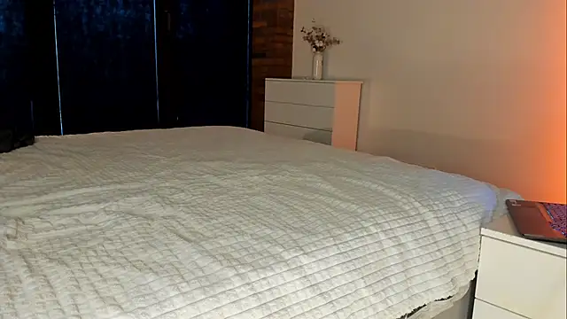 Rachel Rey online show from 1, 12, 2025