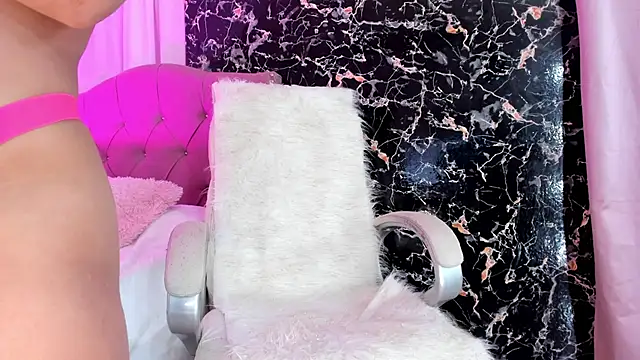 charlotte-Love09 online show from 24, 1, 2025
